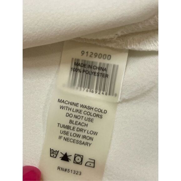 Vince Camuto women’s XS white blouse - Picture 5 of 6